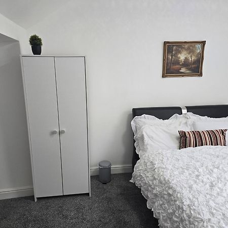 Realwood Homes Ноттингем Экстерьер фото